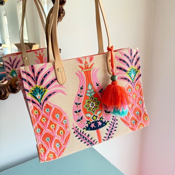 Spartina 449 Kaia Pineapple Box tote - Picture 9 of 13